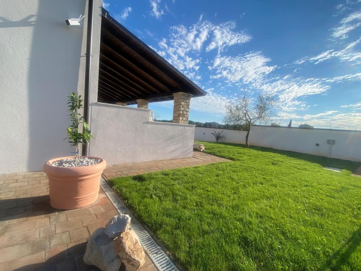 Villa Victoria Istra - Heated Pool Nova Vas  Zewnętrze zdjęcie